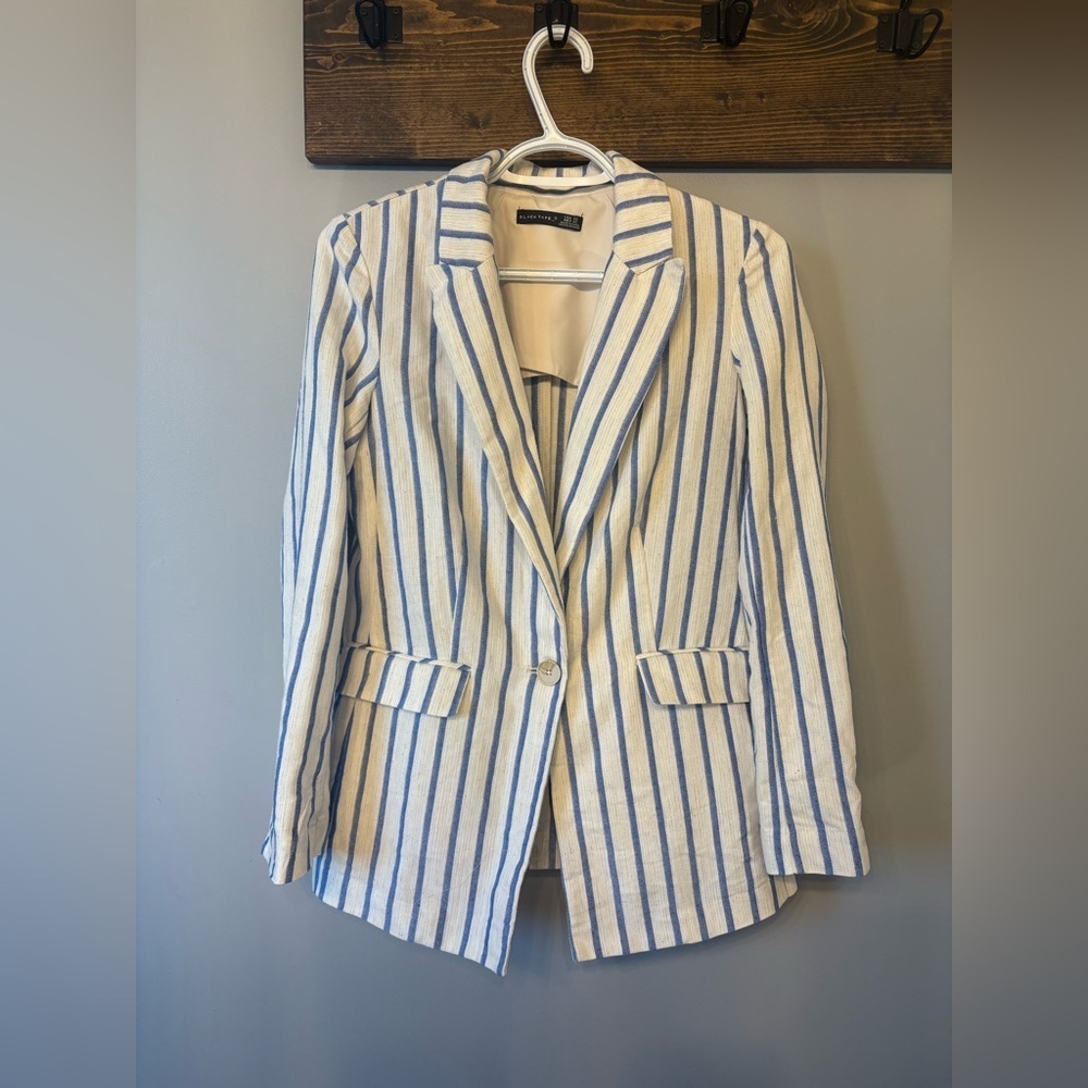 Black Tape Blue and White Striped Blazer size XS - Picture 2 of 8
